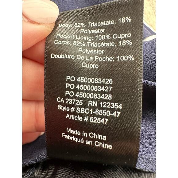 Aritzia Babaton Conan crop striped Pant Size 10 Navy/white - Picture 7 of 7